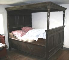 Bauernhaus-Schlafzimmer-1.jpg